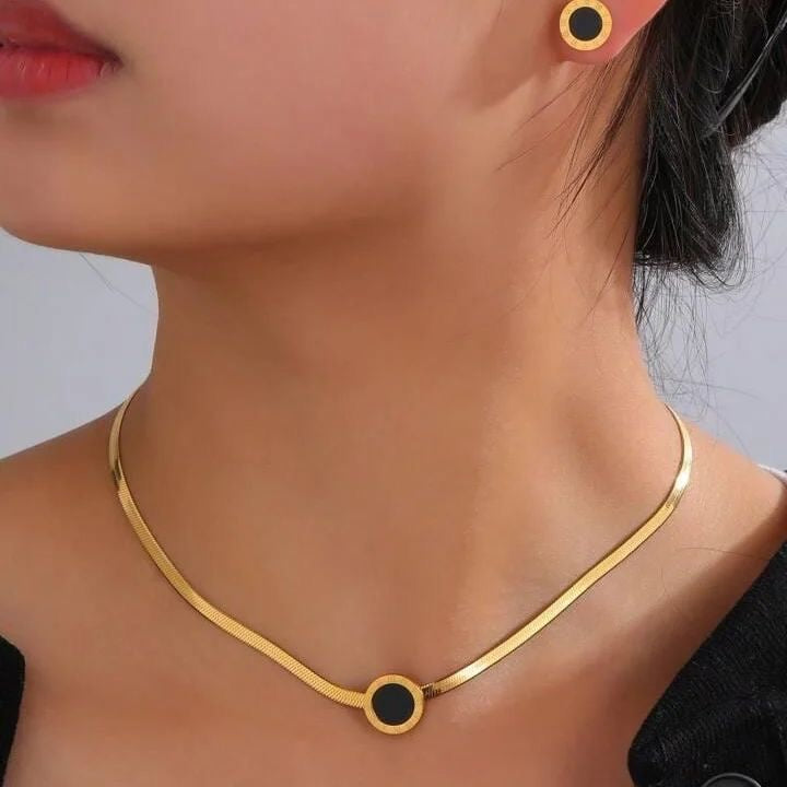 Stainless Black Round Stone Necklace