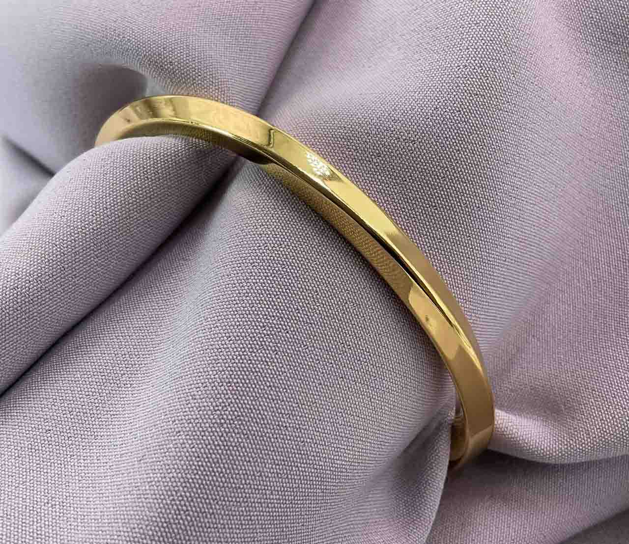 Stainless Lian Bangle