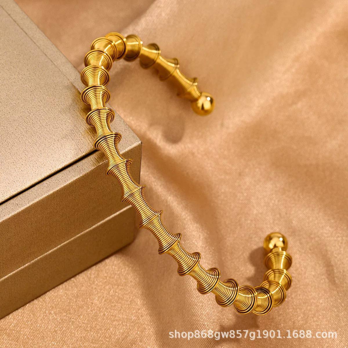 Stainless Alejandra Bangles