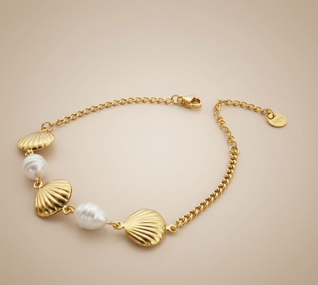 Stainless Steel Gold Seashell & Pearl Bracelet