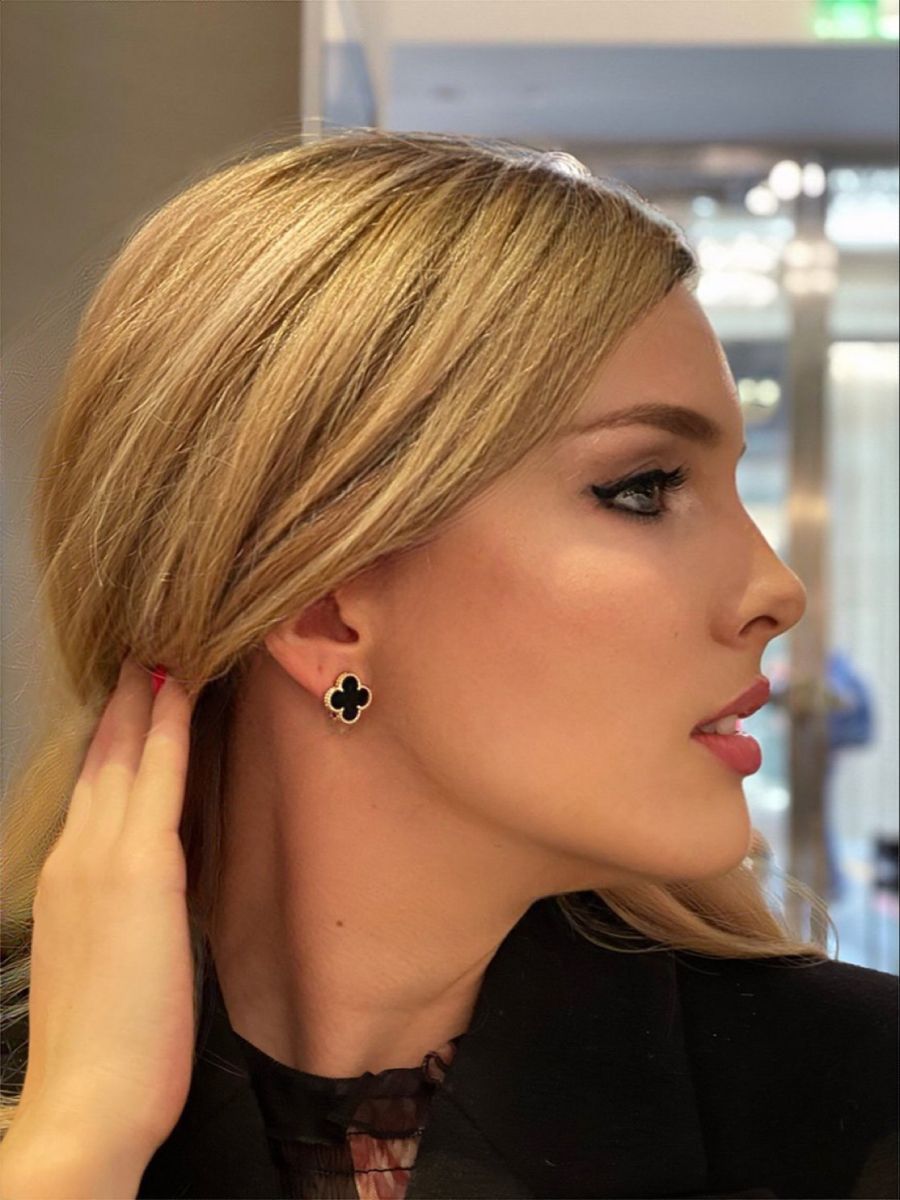 Stainless Steel Van Cleef Black Earring