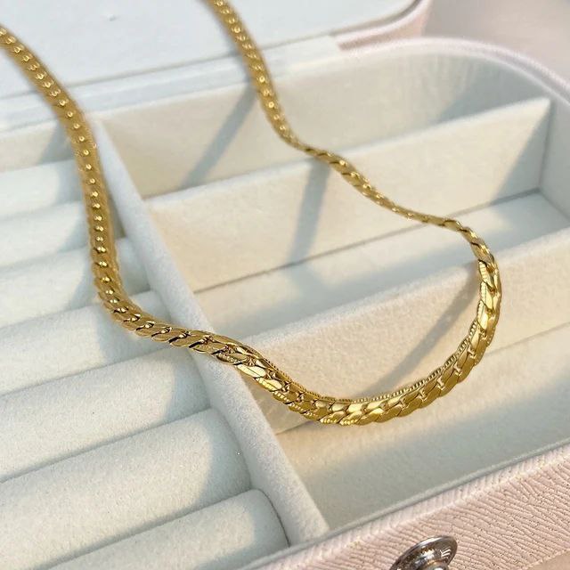 Stainless Dominga Necklace
