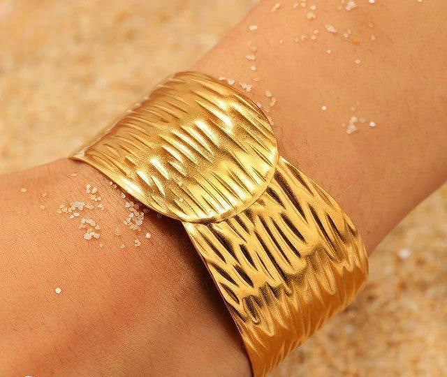 Stainless Chiara Bangle