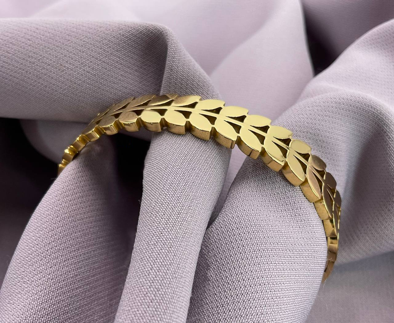 Stainless Caria Bangle