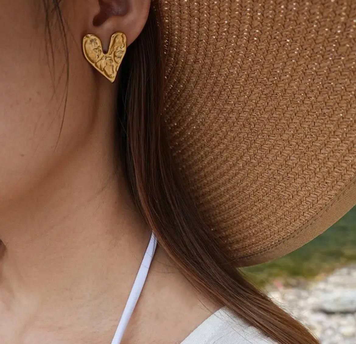 Golden Heart Earring