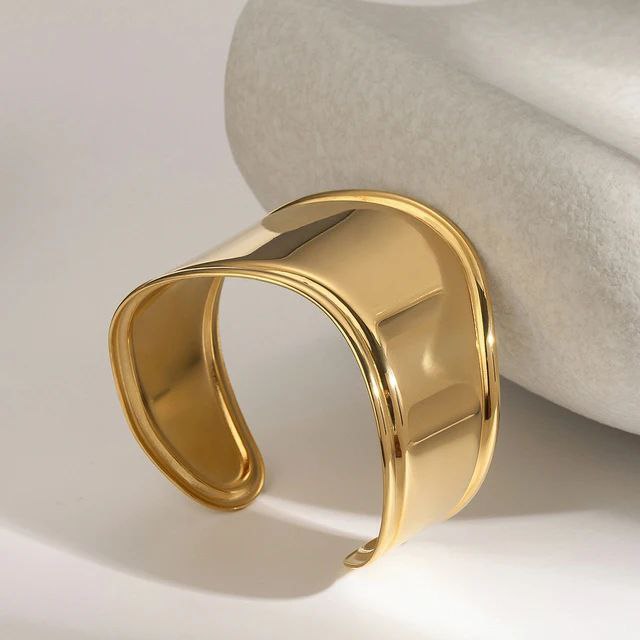 Stainless Meltem Bangle