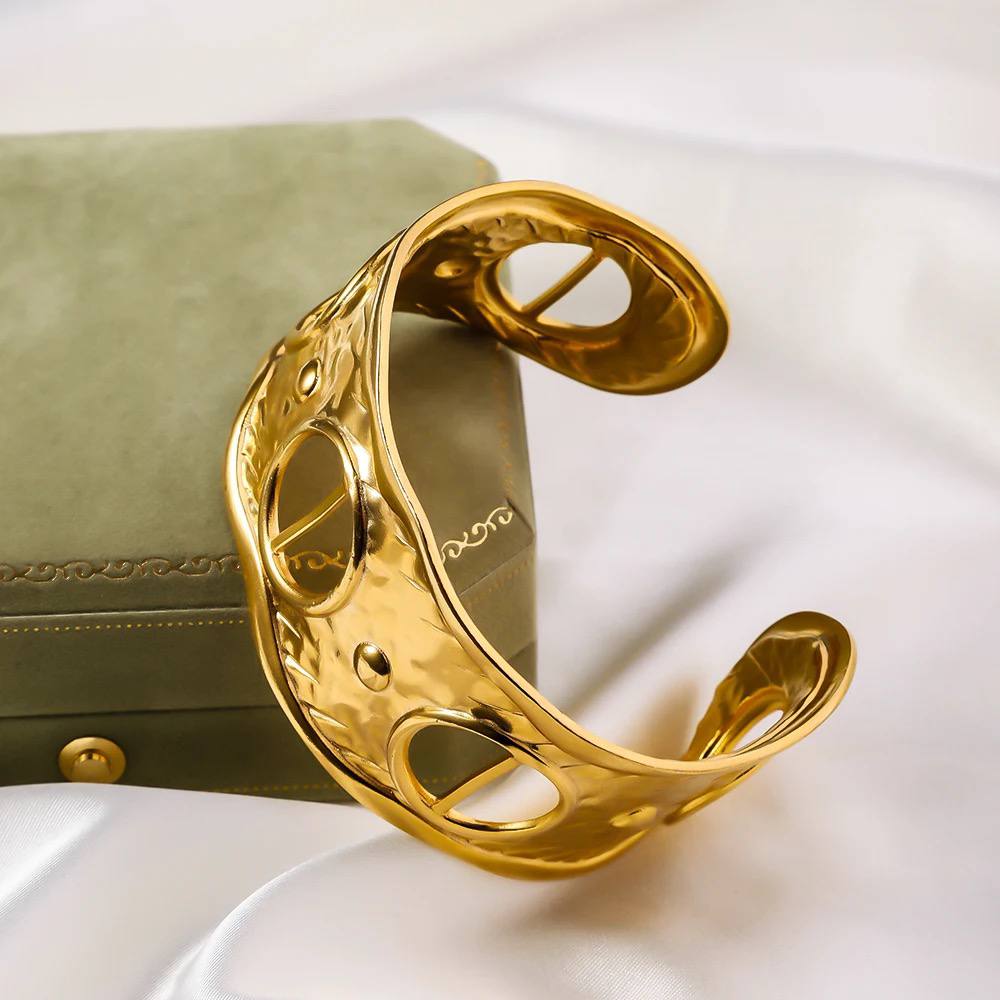 Stainless Rumeysa Bangle