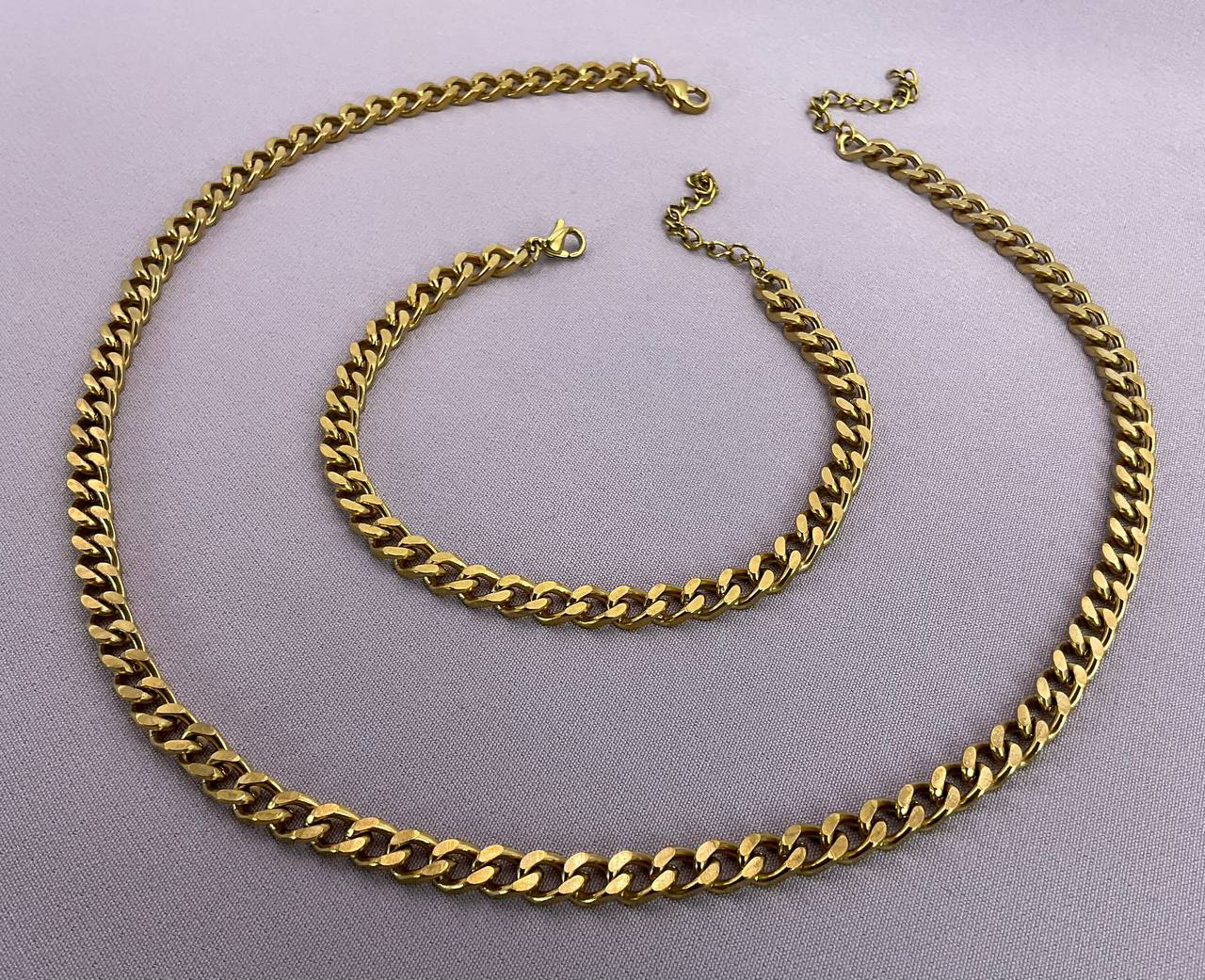 Chained Necklace and Bracelet Set
