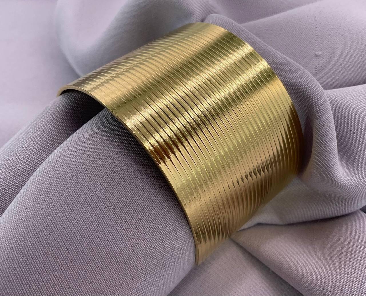 Stainless Zeliha Bangle
