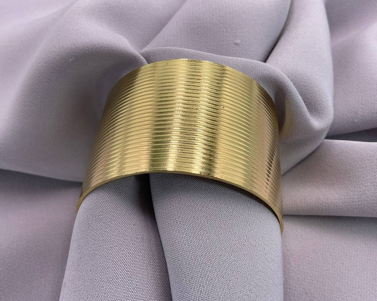 Stainless Zeliha Bangle