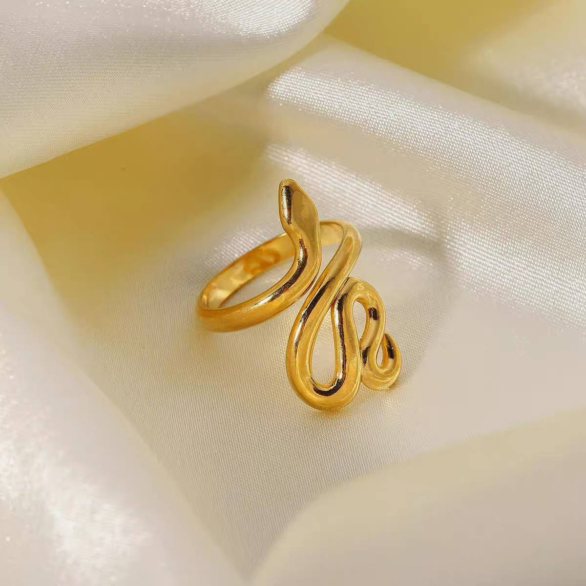 Stainless Cobra Ring