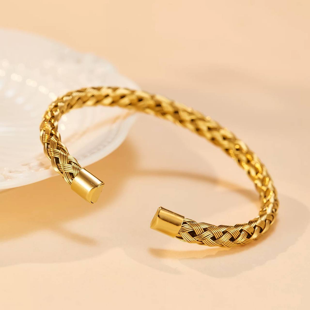 Stainless Miranda Bangle