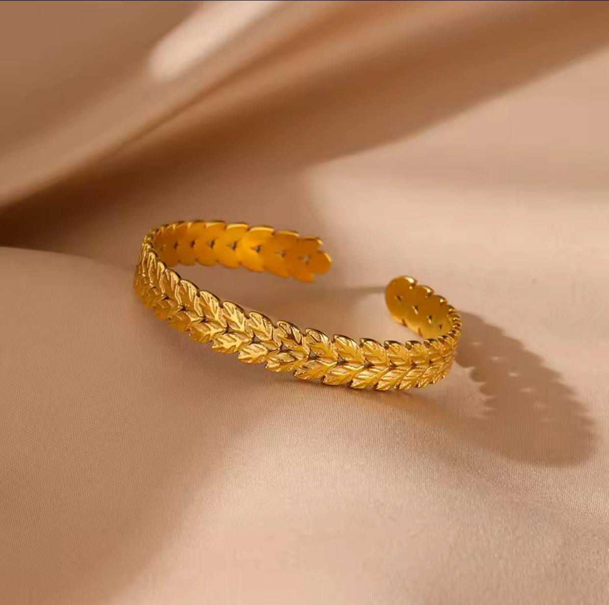 Stainless Celeste Bangle