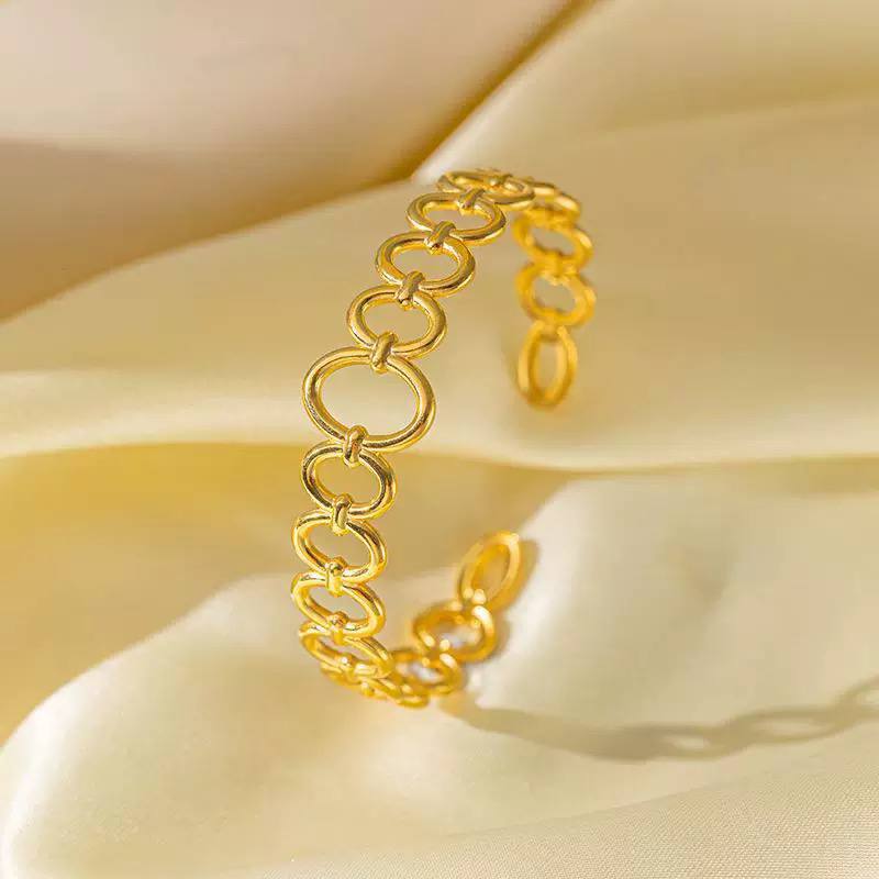 Stainless Carlota Bangle